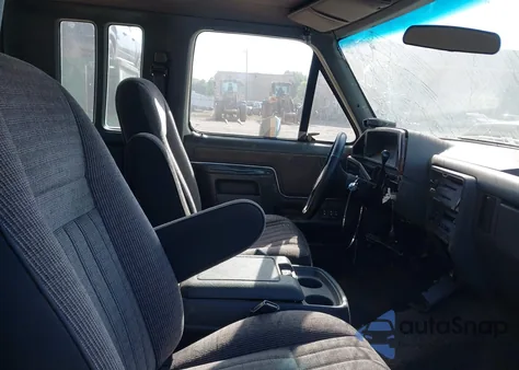 1991 Ford F250 from USA, damaged, VIN 1FTHX25M0MKA92405